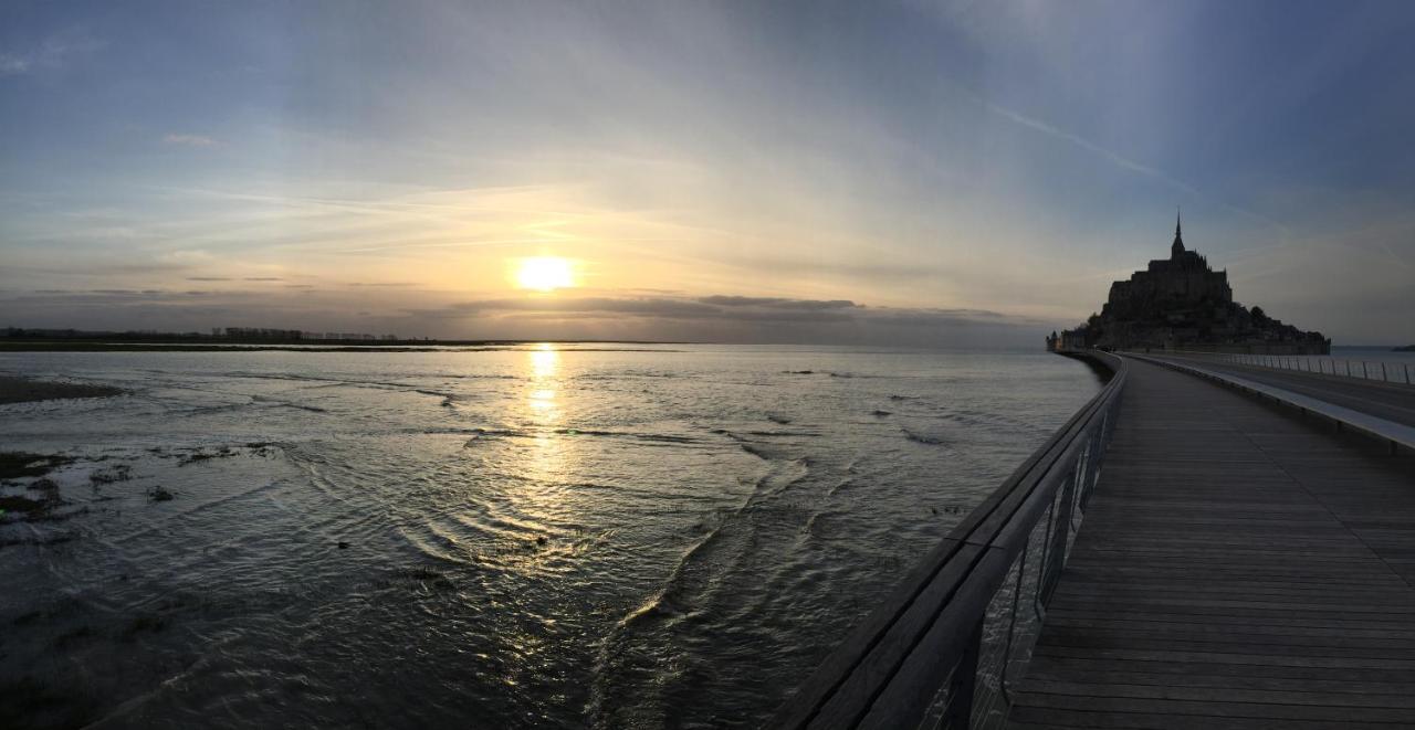Camping La Baie Du Mont Saint Michel Ceaux ภายนอก รูปภาพ